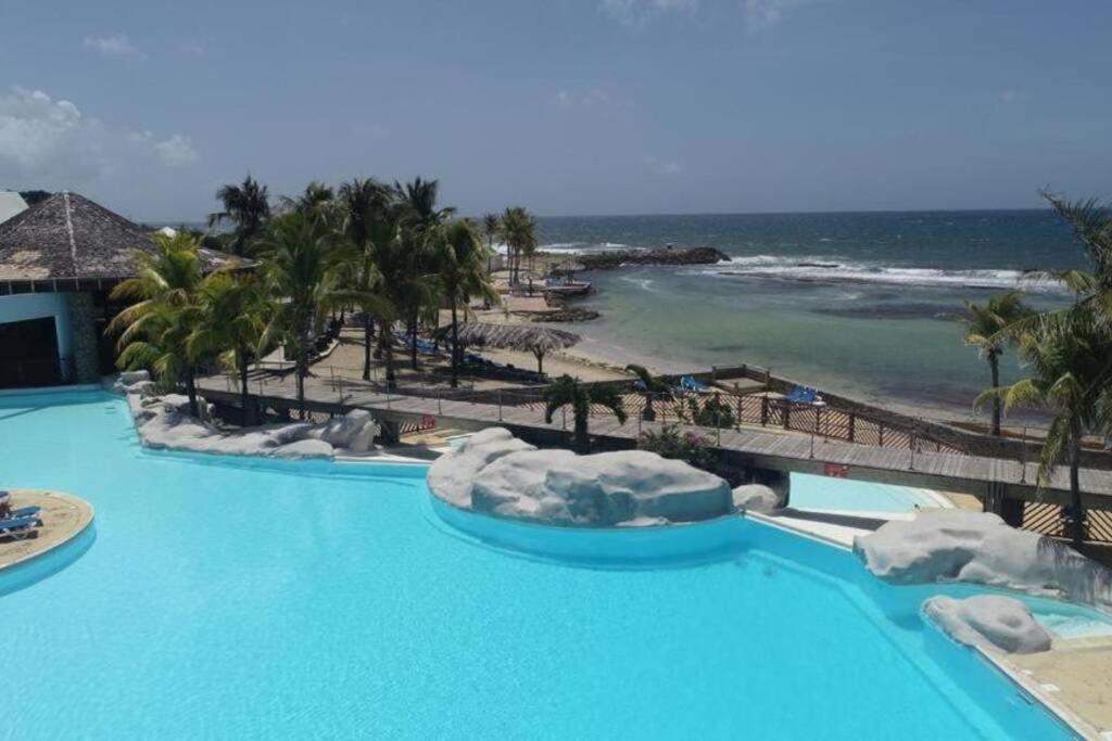 Superbe studio supérieur neuf avec balcon Saint-Francois (Grande-Terre) Extérieur photo